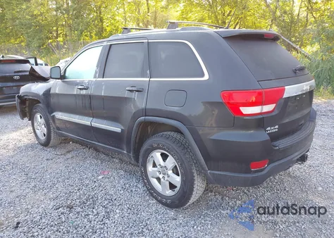 2013 Jeep Grand Cherokee Laredo из США, поврежденный, VIN 1C4RJFAG1DC553022